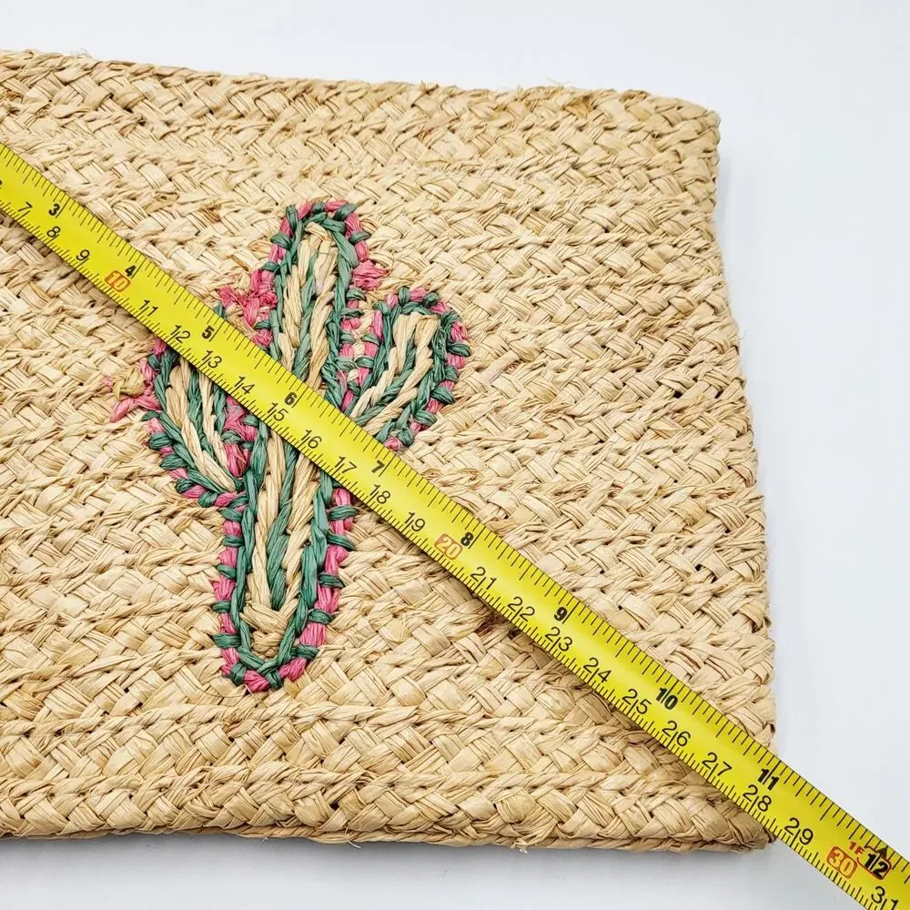 NWT buji baja Whimsical Cactus Straw Clutch Magnetic Closurel Tan Green Pink